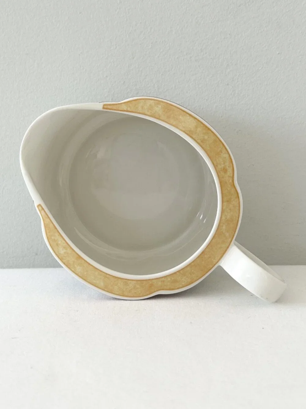 Villeroy Boch Switch Plantation Gravy Boat Floral Simla Vitro Porcelain Germany